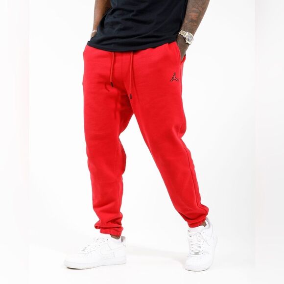 Jordan Men's Red Essentials Fleece Jogger Sweatpants Size Medium - Picture 1 of 9